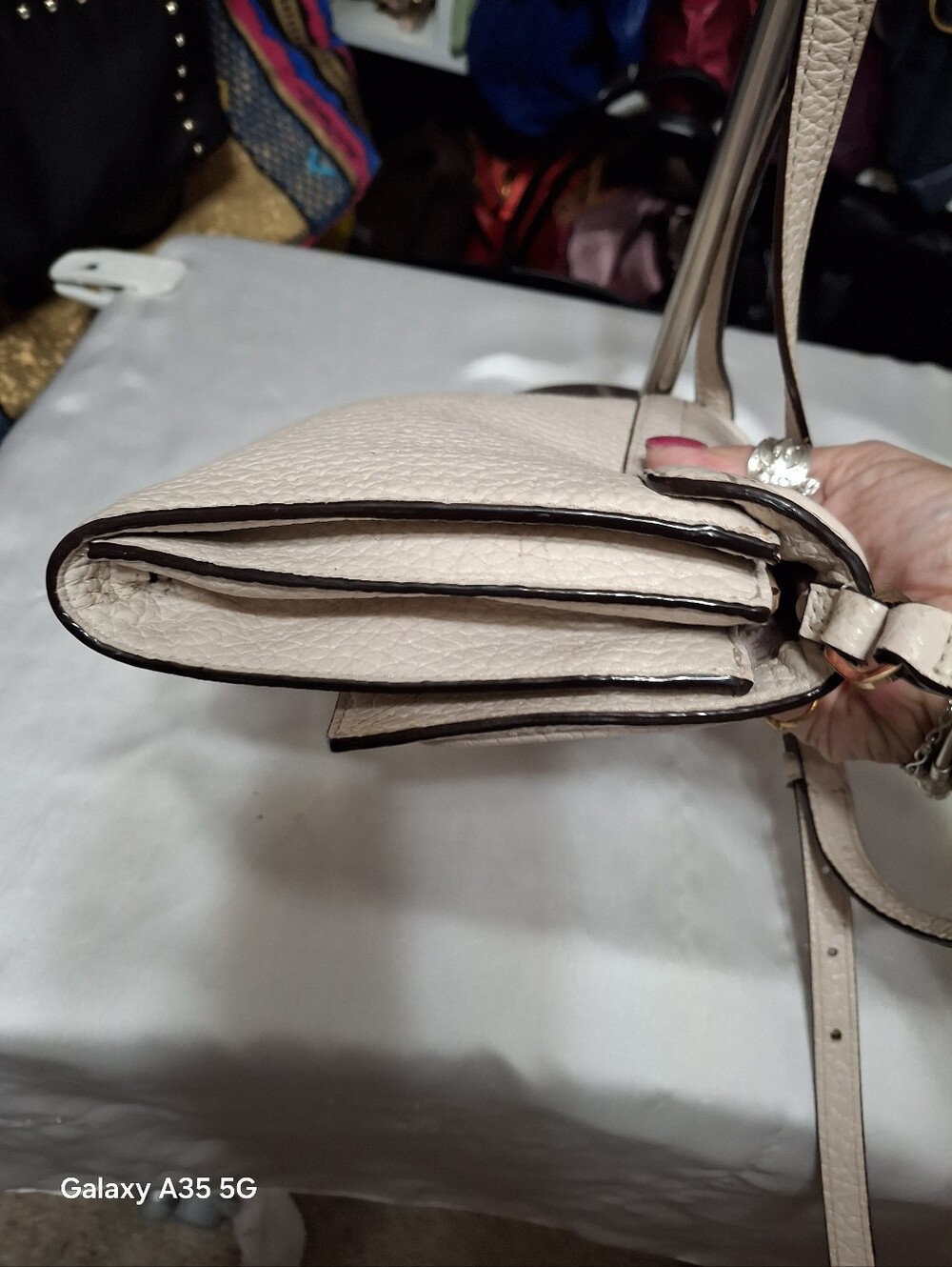 Kate Spade Everett way Merrick crossbody bag in bone 8x6 - Picture 5 of 10